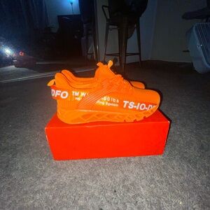 TSIODFO MENS RUNNING SHOES